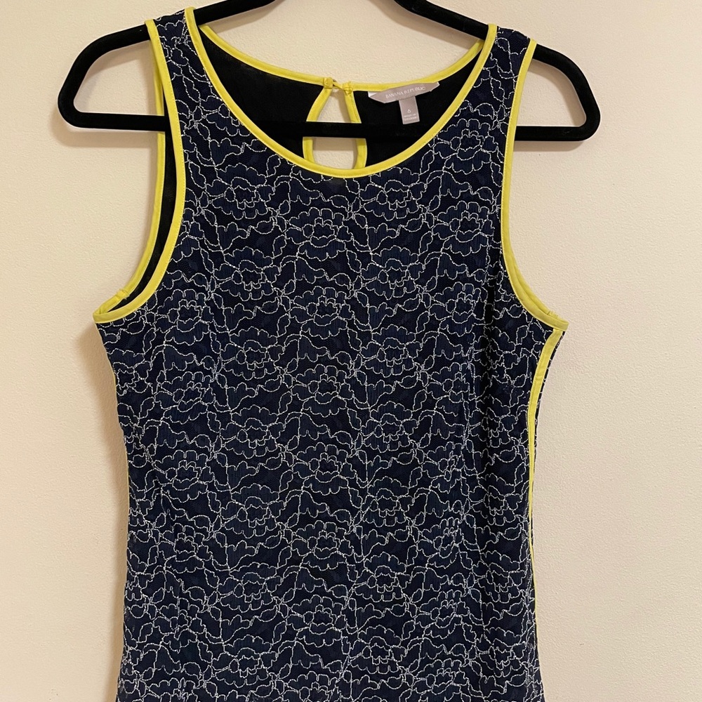 Navy BR sleeveless floral embroidered blouse